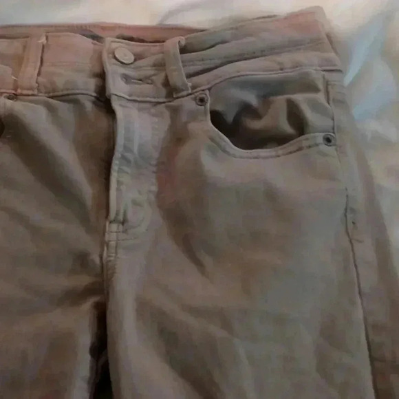 AMERICAN EAGLE lady pants..size 4.. - Picture 3 of 6